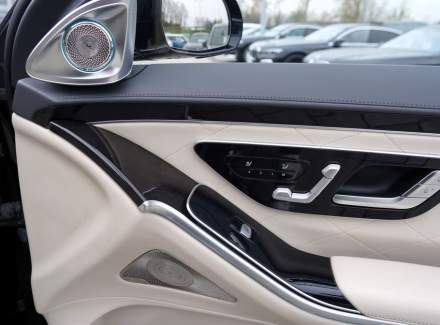 Mercedes-Benz - S-class