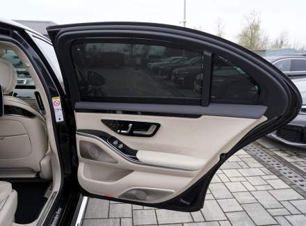 Mercedes-Benz - S-class