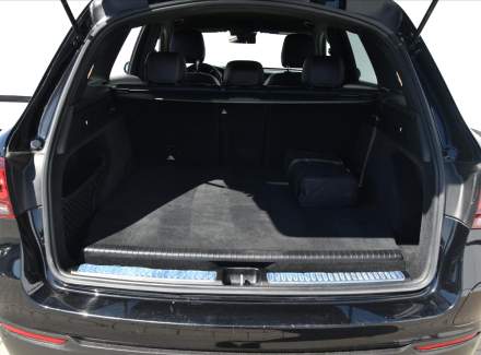 Mercedes-Benz - GLC