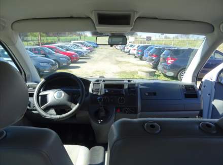 Volkswagen - Caravelle