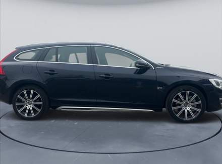 Volvo - V60