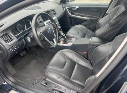 Volvo - V60