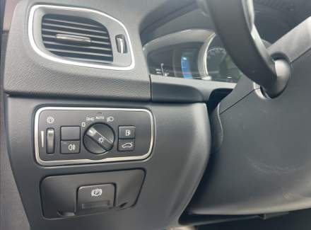 Volvo - V60