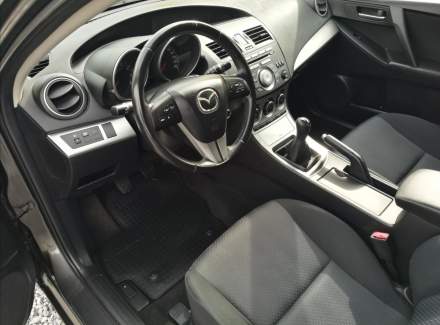 Mazda - 3