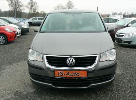 Volkswagen - Touran