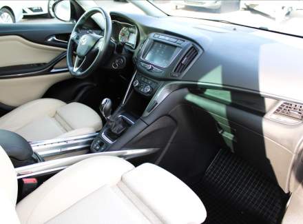 Opel - Zafira