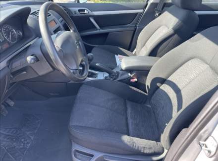 Peugeot - 407
