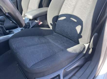 Peugeot - 407