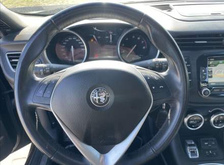 Alfa Romeo - Giulietta