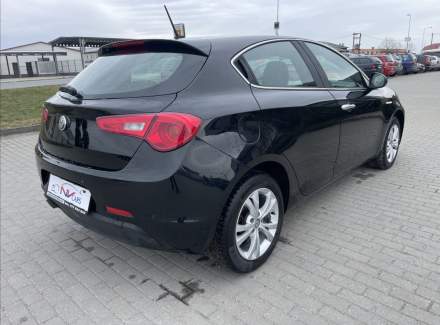 Alfa Romeo - Giulietta