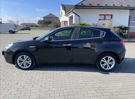 Alfa Romeo - Giulietta
