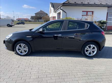 Alfa Romeo - Giulietta