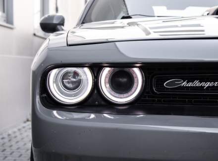 Dodge - Challenger
