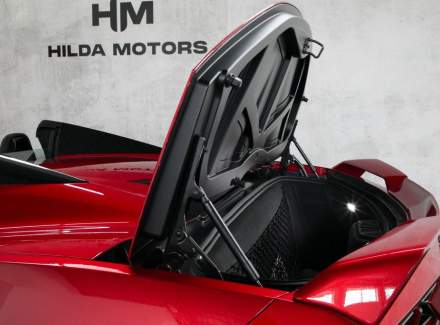 Chevrolet - Corvette