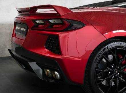 Chevrolet - Corvette