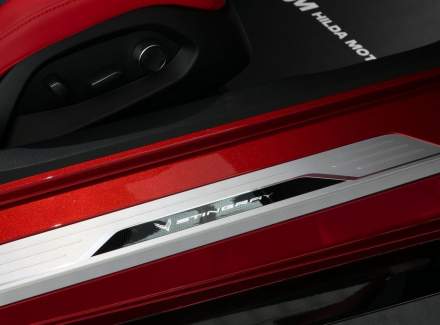 Chevrolet - Corvette