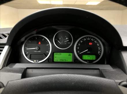 Land Rover - Range Rover