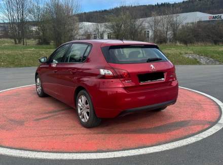 Peugeot - 308