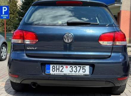 Volkswagen - Golf