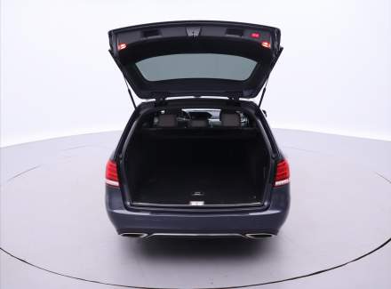 Mercedes-Benz - E-class