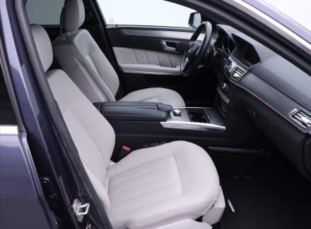 Mercedes-Benz - E-class