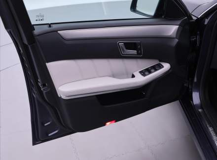 Mercedes-Benz - E-class