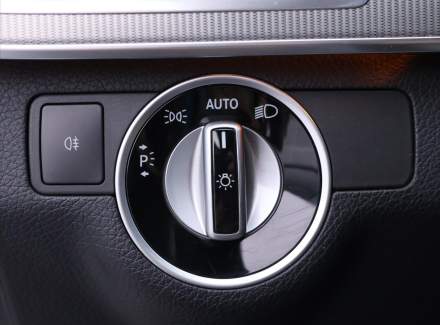 Mercedes-Benz - E-class