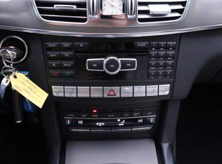 Mercedes-Benz - E-class