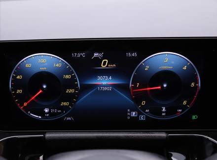 Mercedes-Benz - GLA