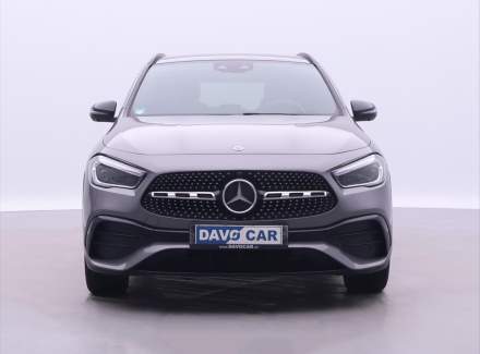 Mercedes-Benz - GLA