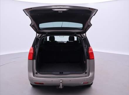 Peugeot - 5008