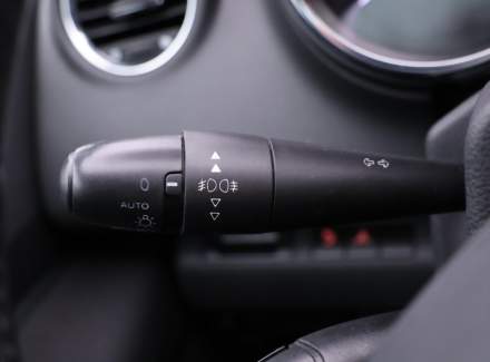 Peugeot - 5008
