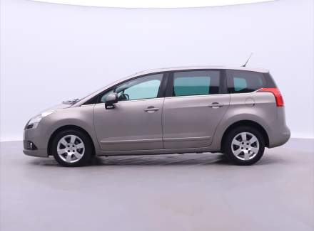 Peugeot - 5008