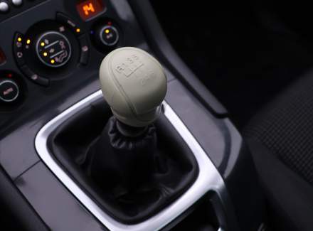 Peugeot - 5008