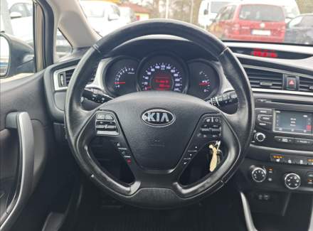Kia - Cee'd