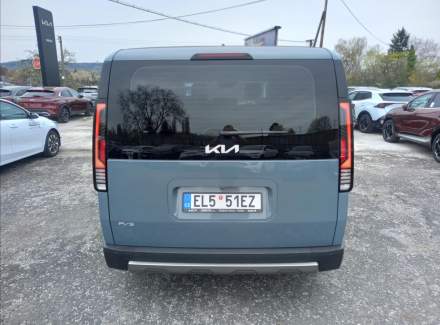 Kia - PV5