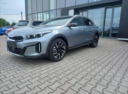 Kia - XCeed