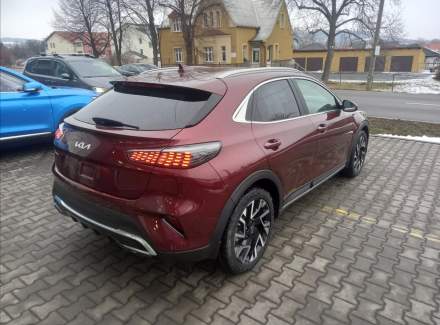 Kia - XCeed