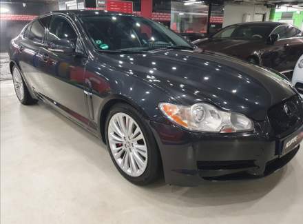 Jaguar - XF