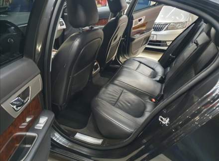 Jaguar - XF