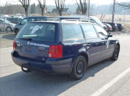 Volkswagen - Passat