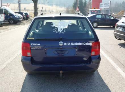 Volkswagen - Passat