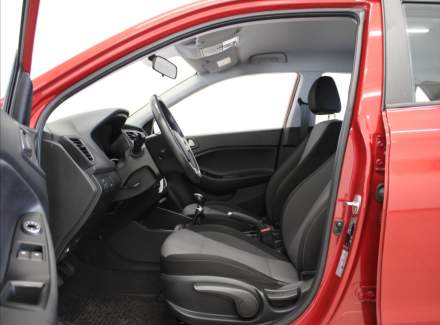 Hyundai - i20