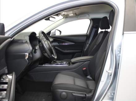 Mazda - CX-30