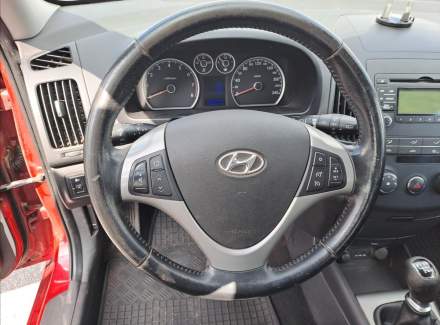 Hyundai - i30