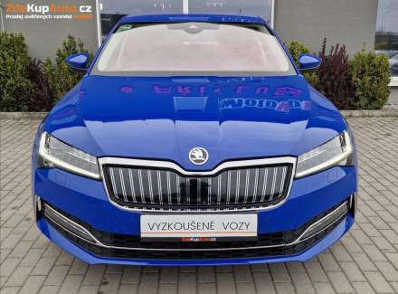 Škoda - Superb