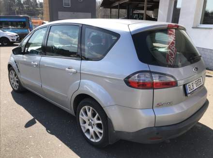 Ford - S-MAX
