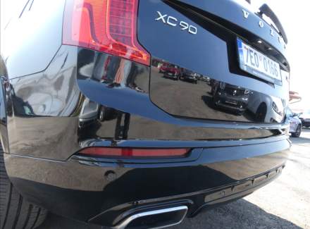 Volvo - XC90