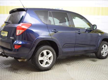 Toyota - RAV 4