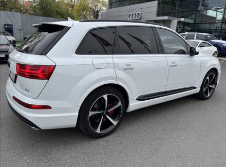 Audi - SQ7